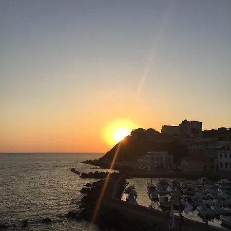 Yasmina E Xochilt Piombino